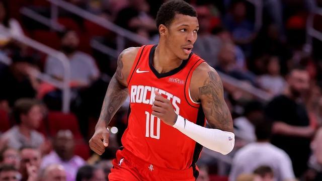 开云体育app下载入口-铁树开花，火箭三连败期间低迷的贾巴里连续20个三分不中后终于命中